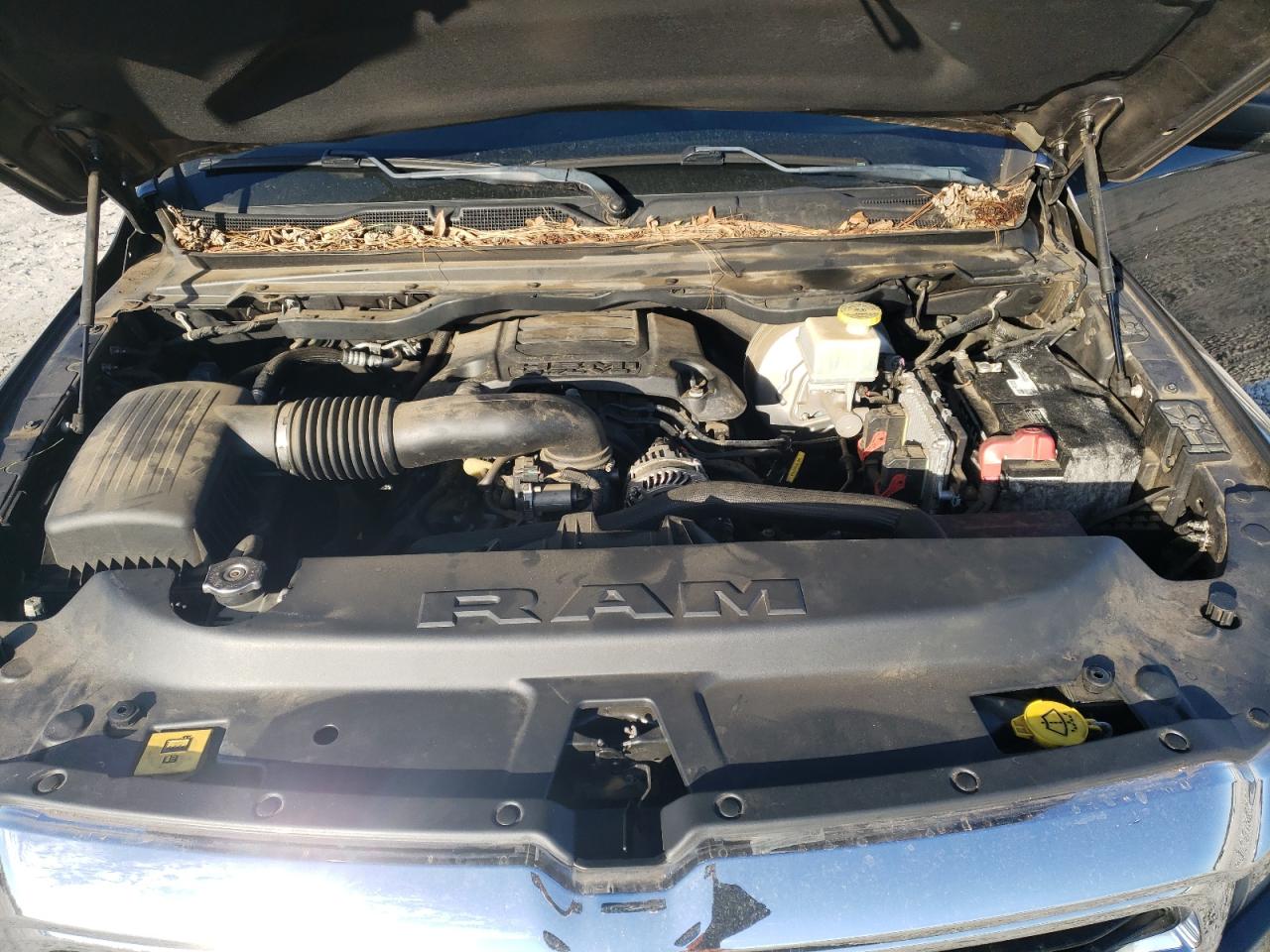 2019 RAM 1500 - Image 11