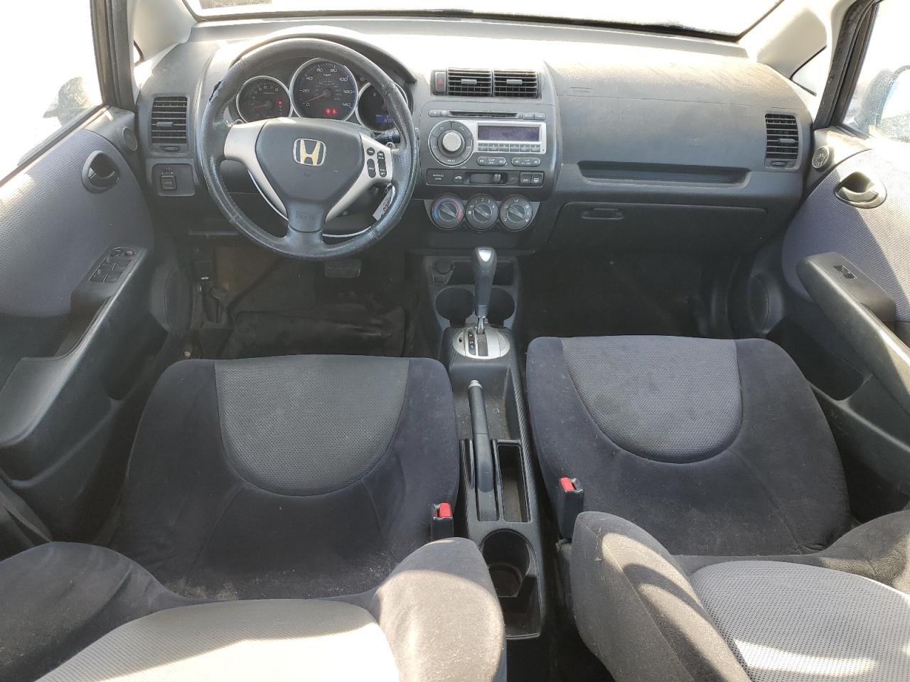 2007 Honda Fit - Image 8