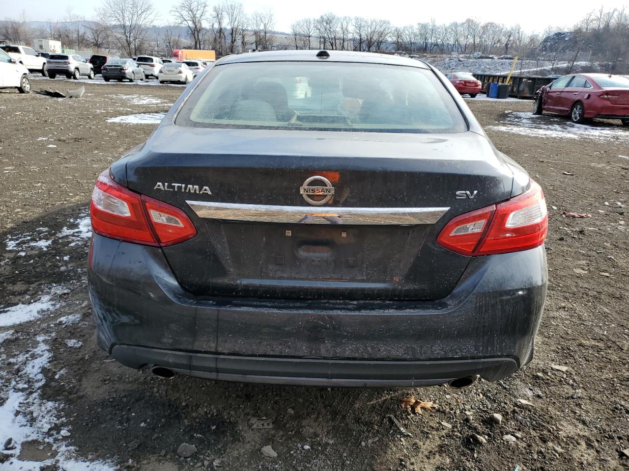 2016 Nissan Altima - Image 6