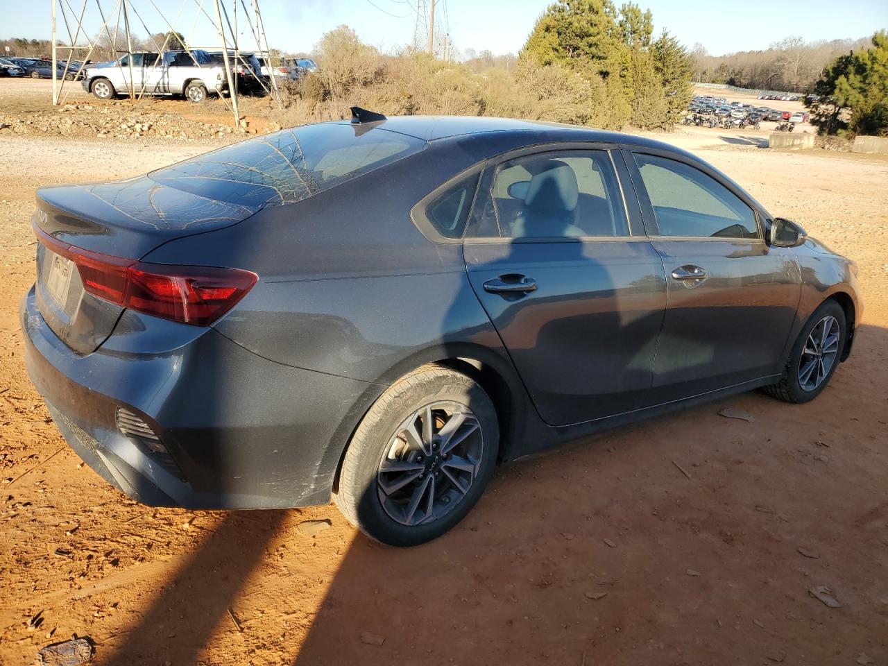 2022 Kia Forte - Image 3