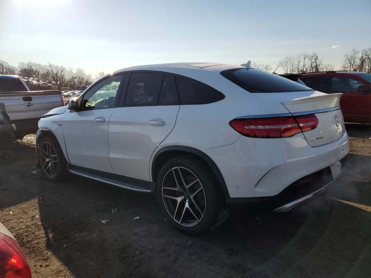 2017 Mercedes-Benz GLE - Image 2