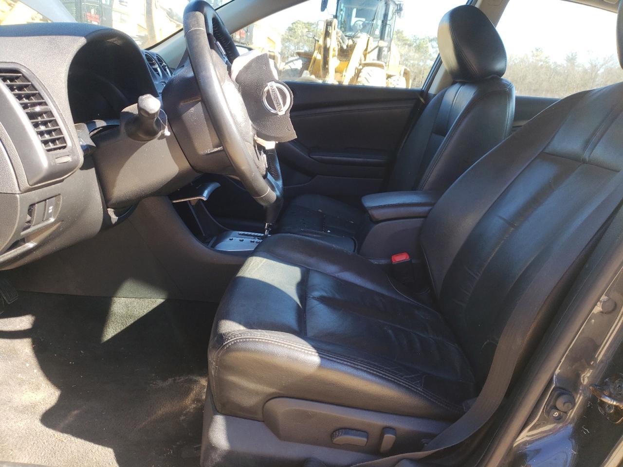 2010 Nissan Altima - Image 7