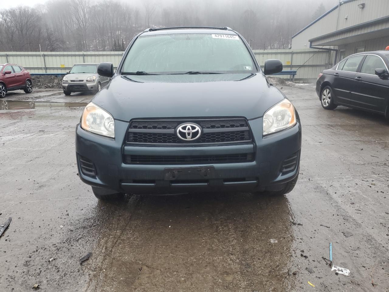 2010 Toyota RAV 4 - Image 5