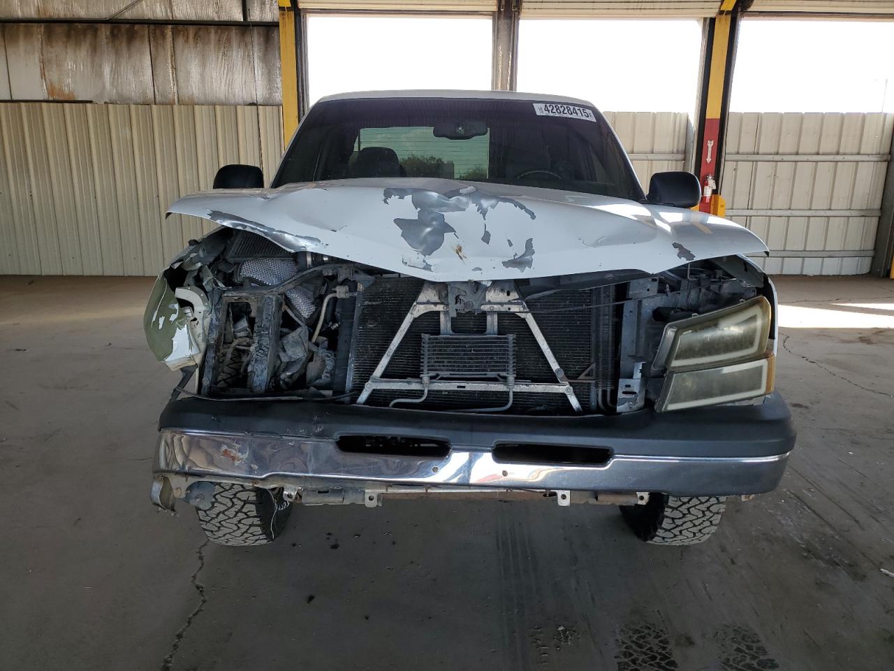 2004 Chevrolet Silverado - Image 5