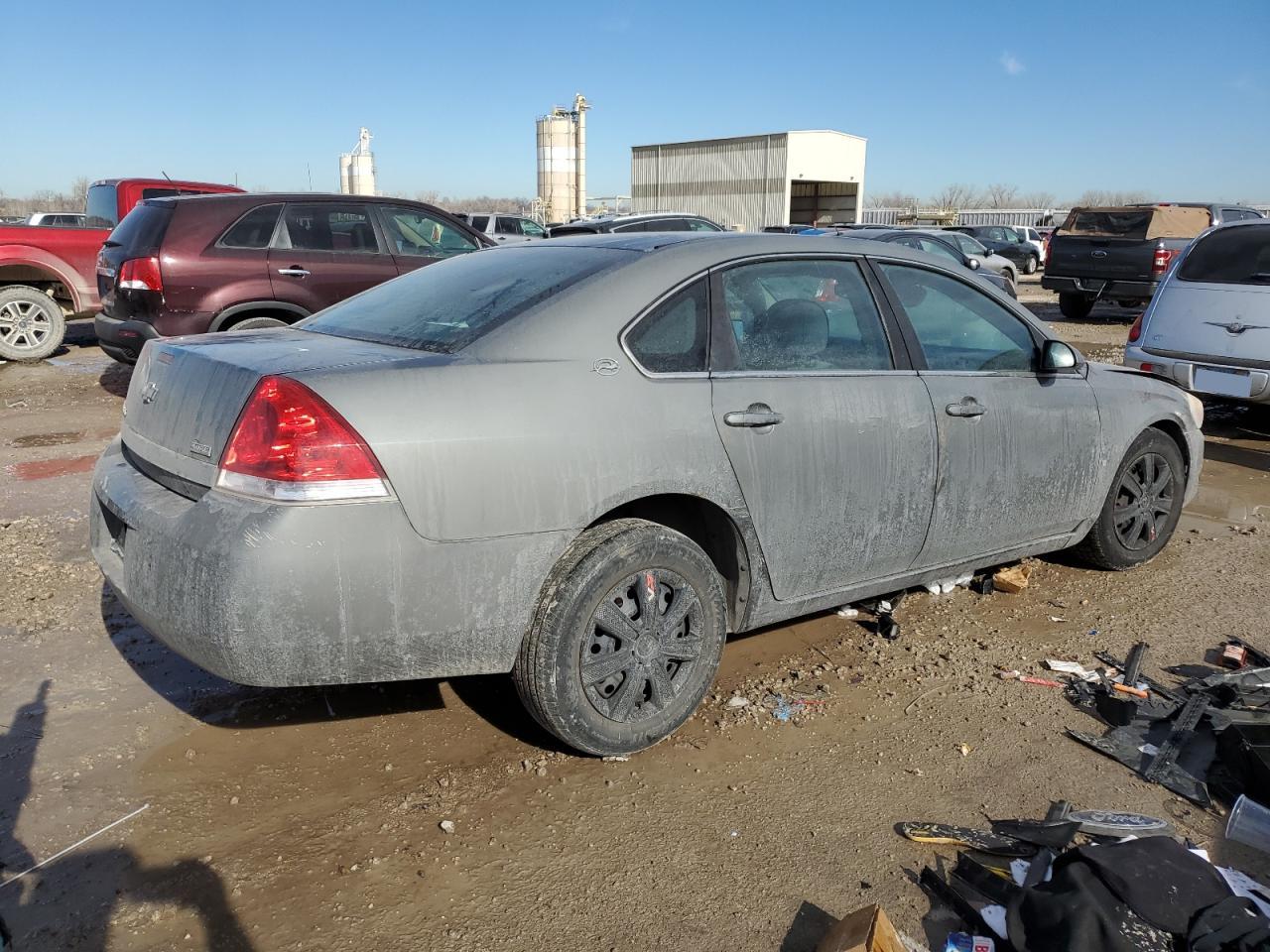 2008 Chevrolet Impala - Image 3
