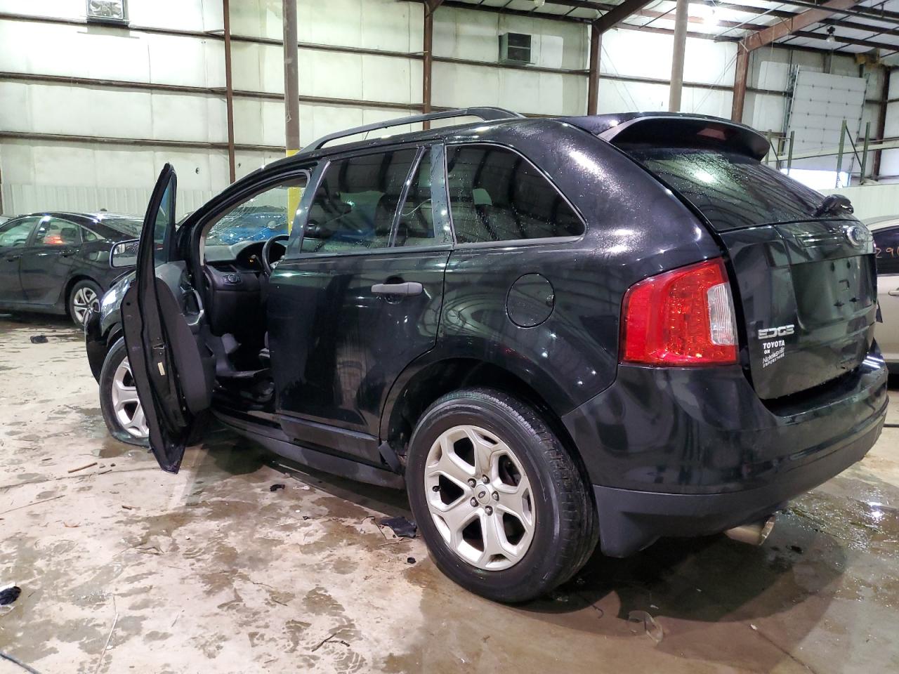 2013 Ford Edge - Image 2