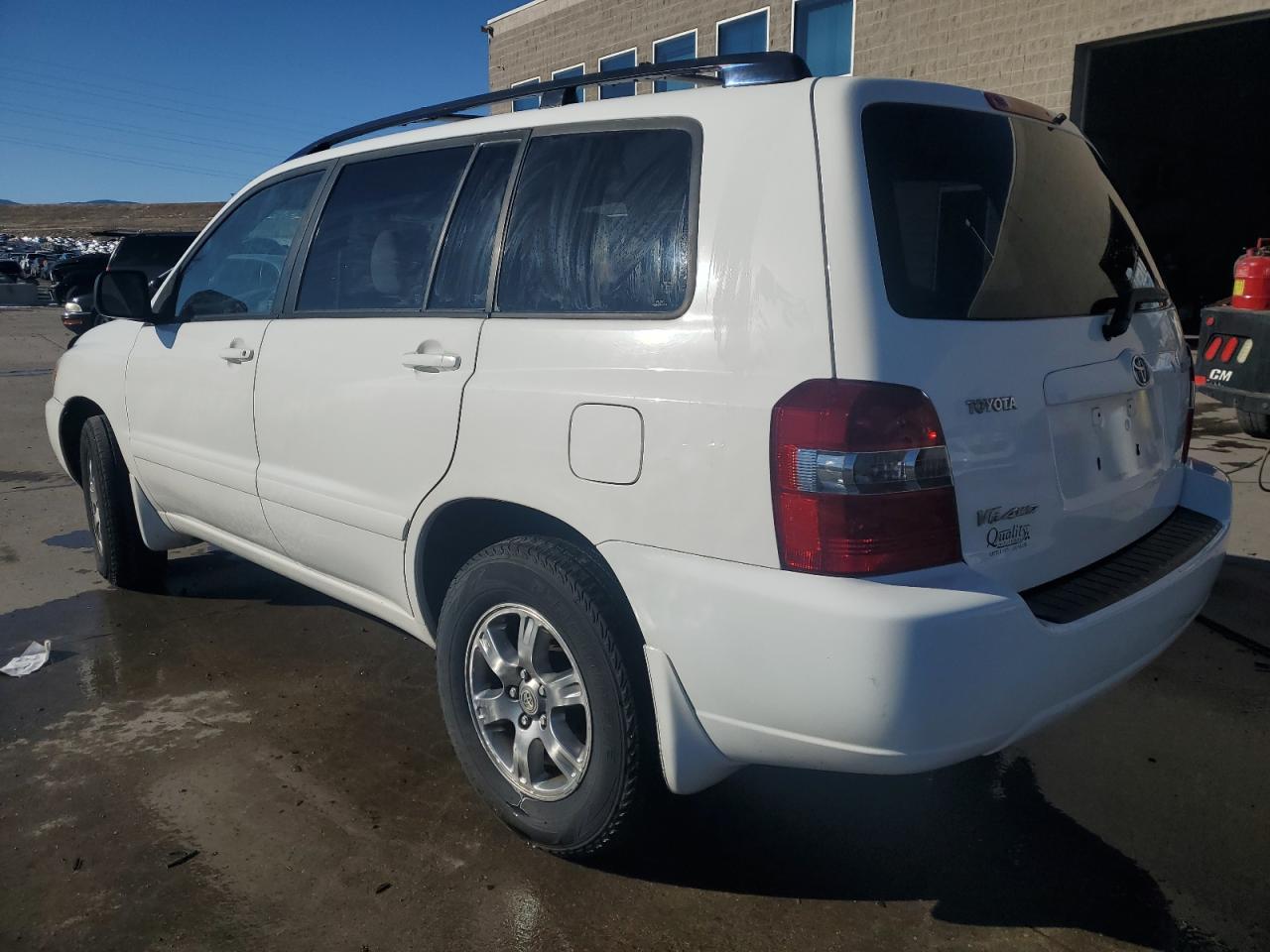 2005 Toyota Highlander - Image 2