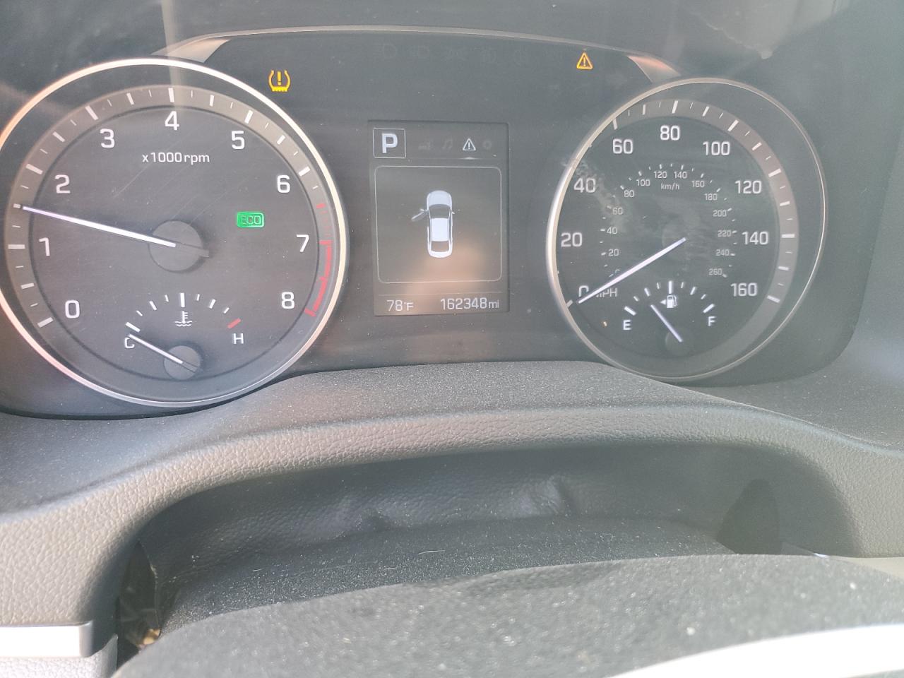 2018 Hyundai Elantra - Image 9