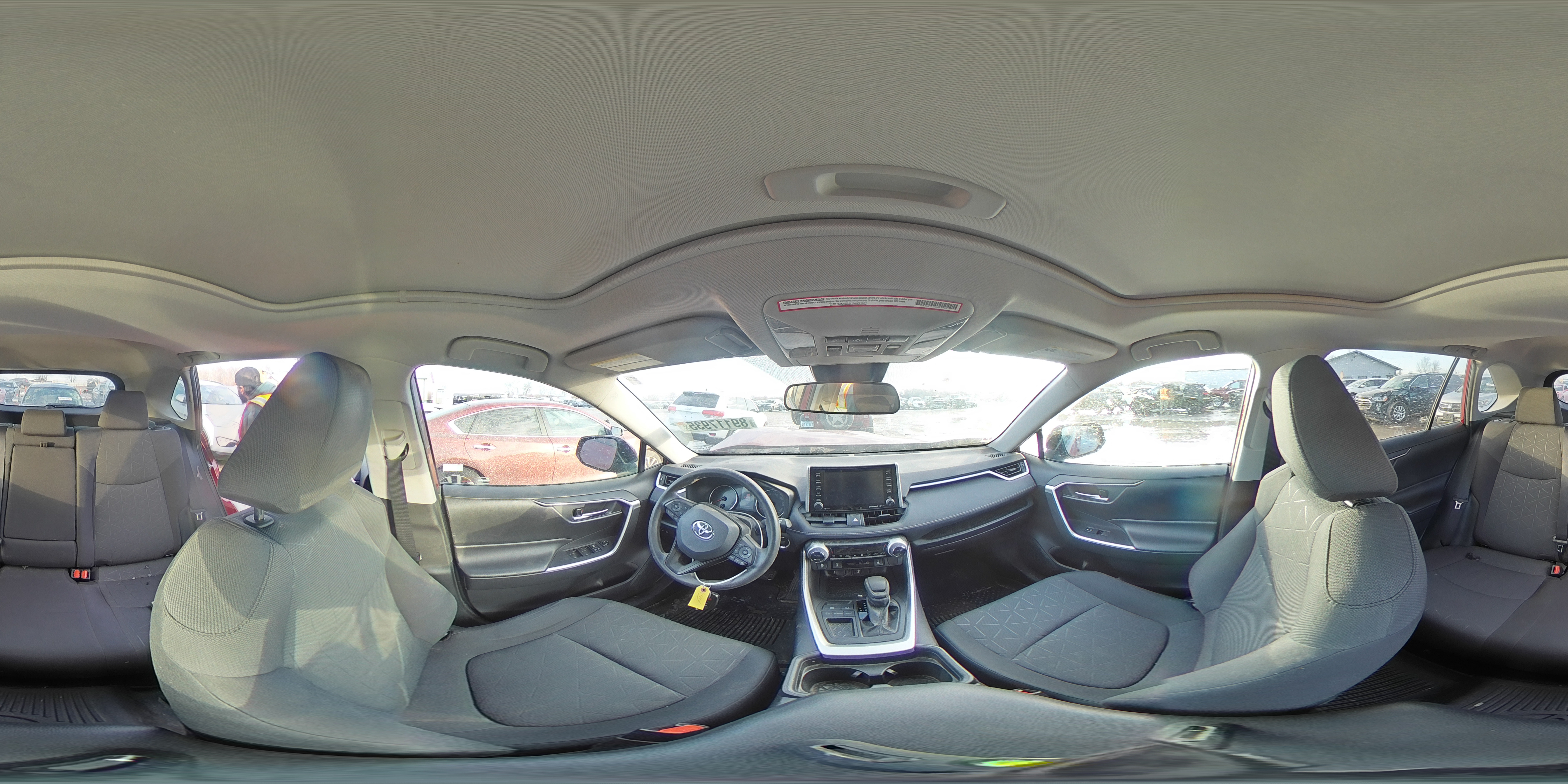 2019 Toyota RAV 4 - Image 13