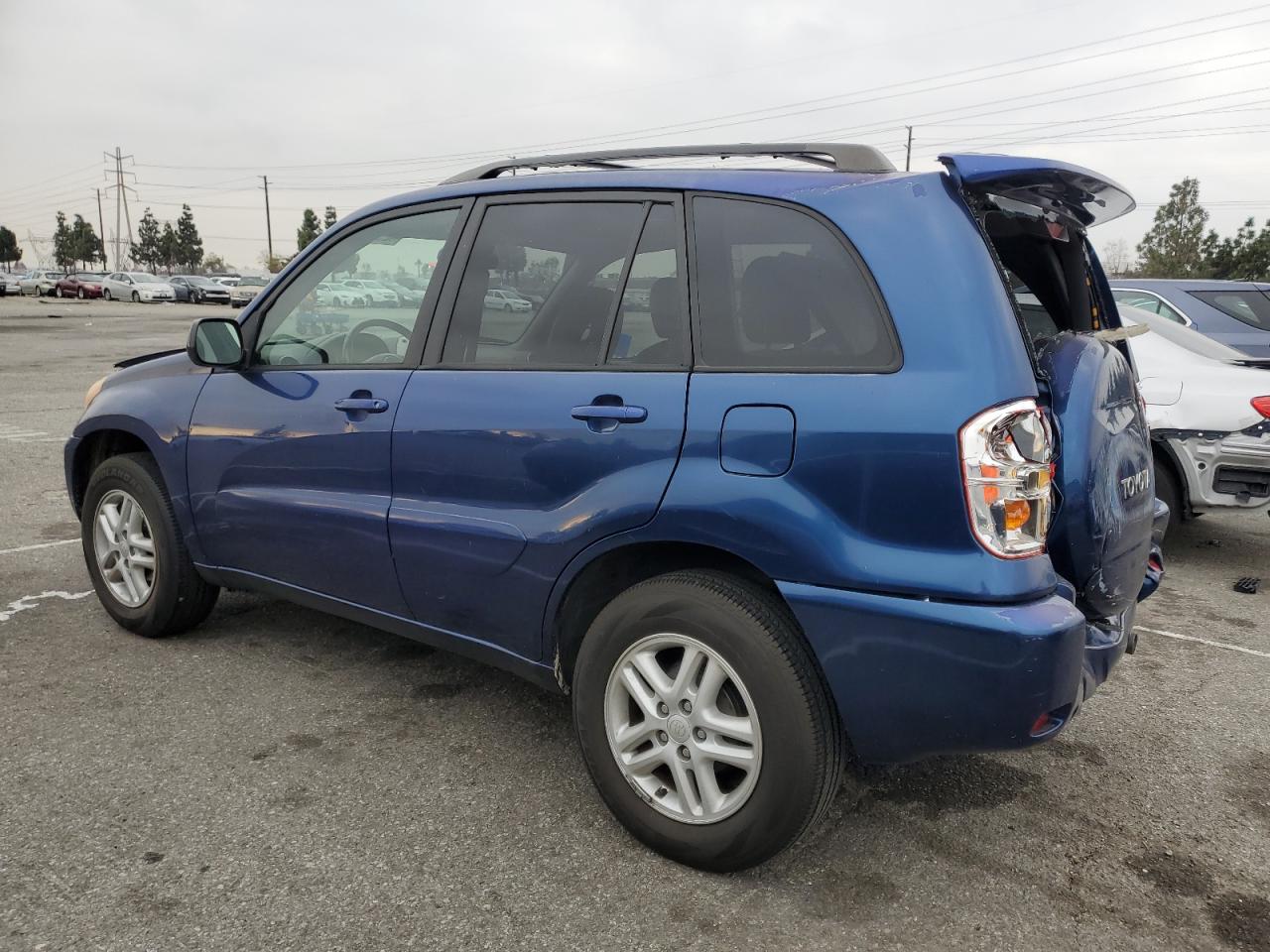 2002 Toyota RAV 4 - Image 2