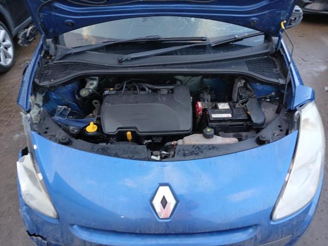 2011 RENAULT CLIO PZAZ