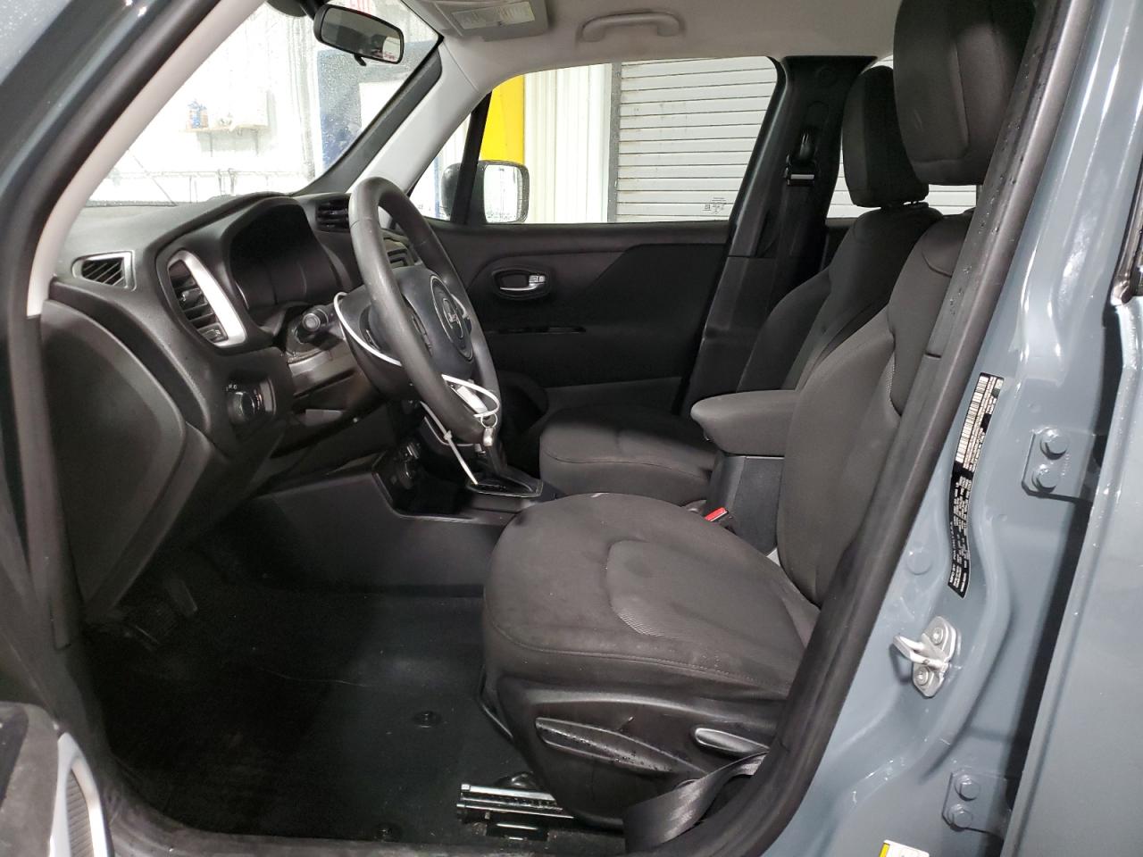 2018 Jeep Renegade - Image 7