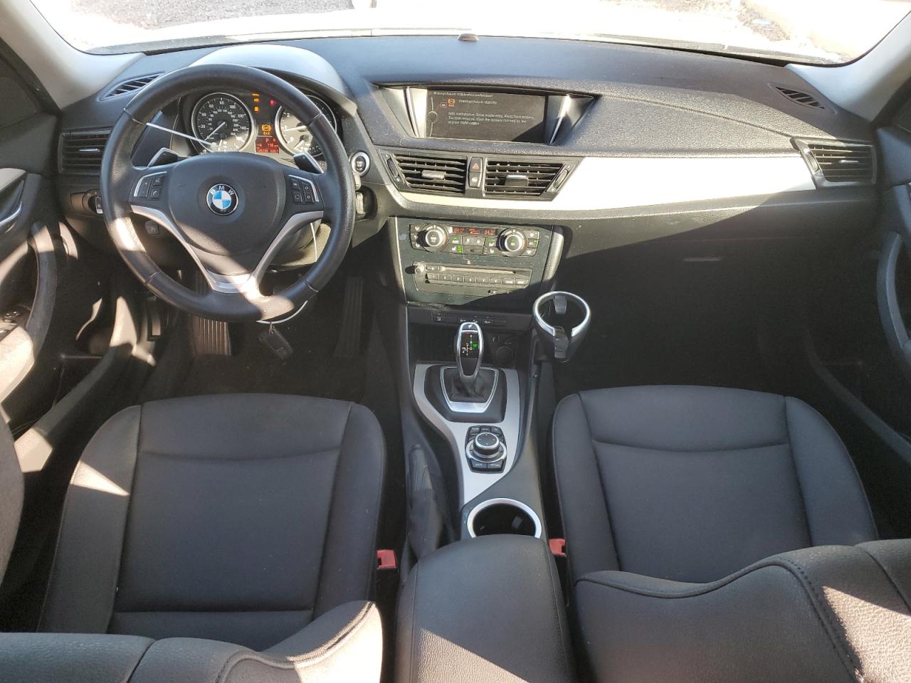 2015 BMW X1 - Image 8