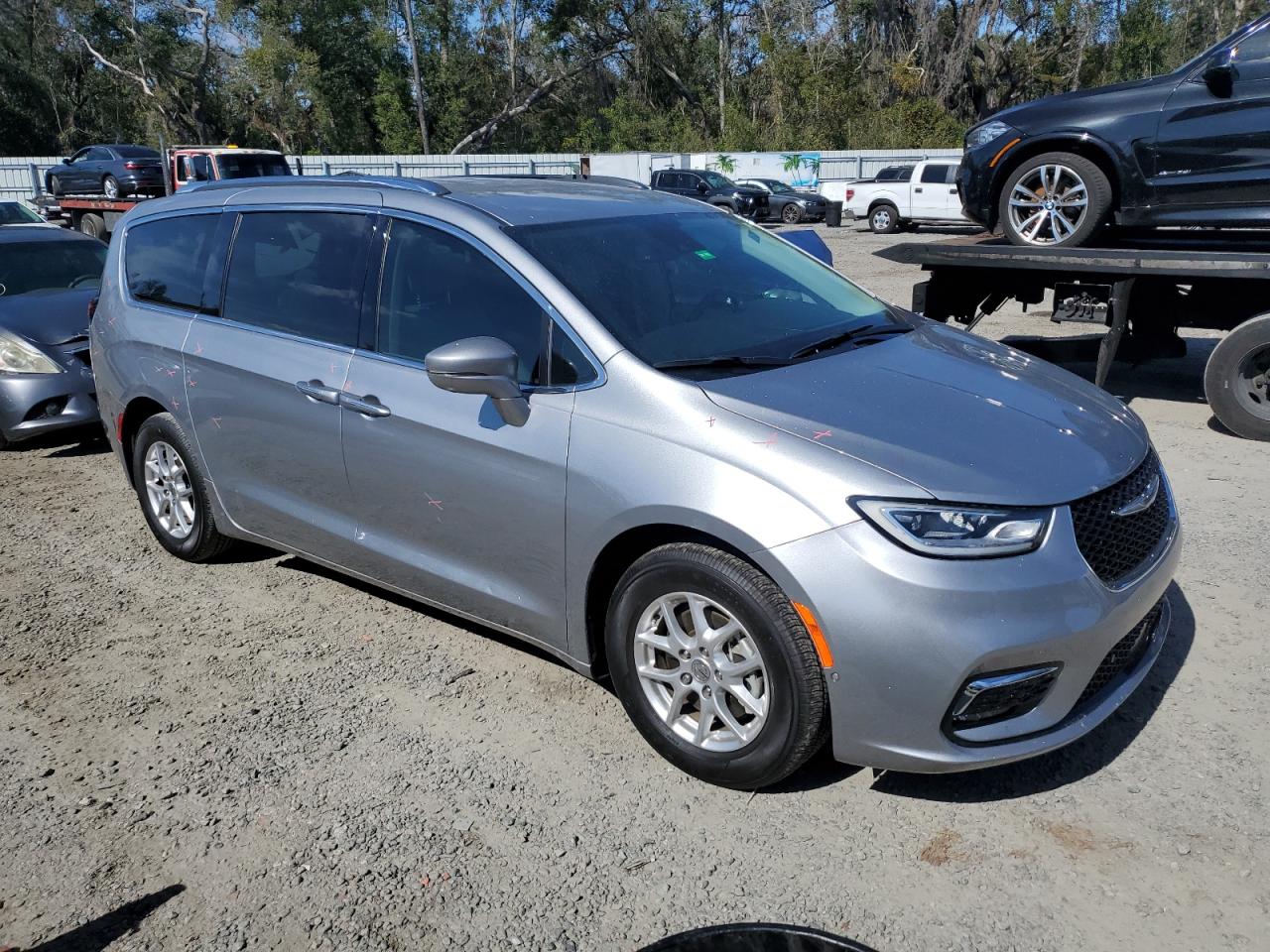 2021 Chrysler Pacifica - Image 4