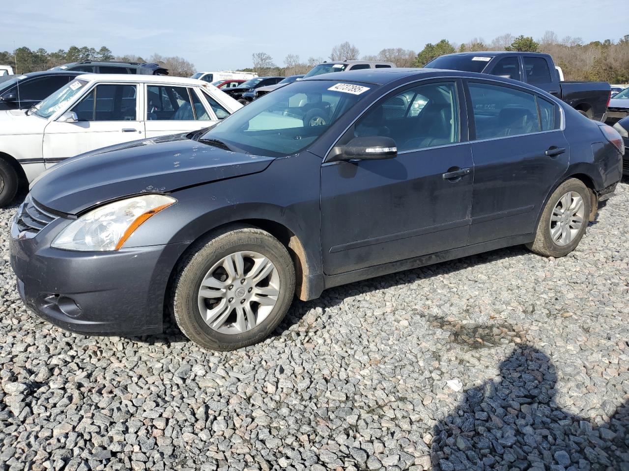 2010 Nissan Altima - Image 1