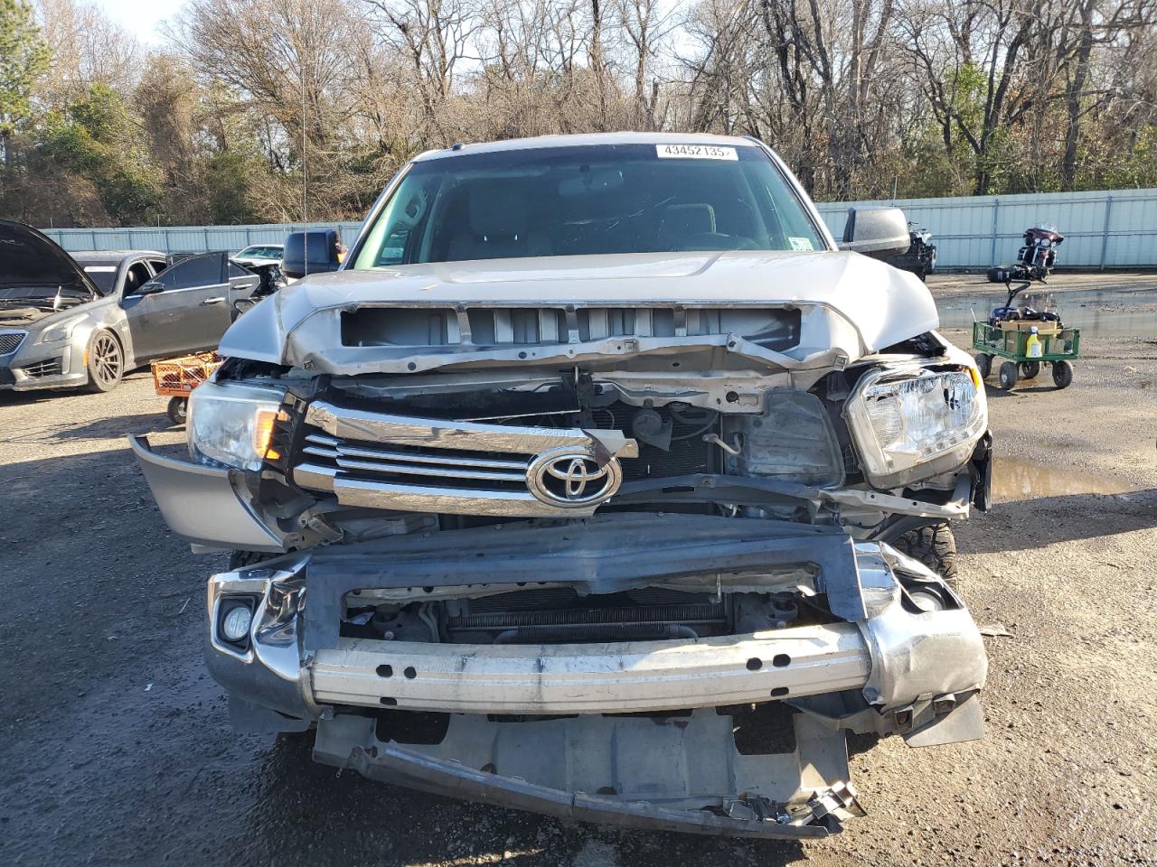 2016 Toyota Tundra - Image 5