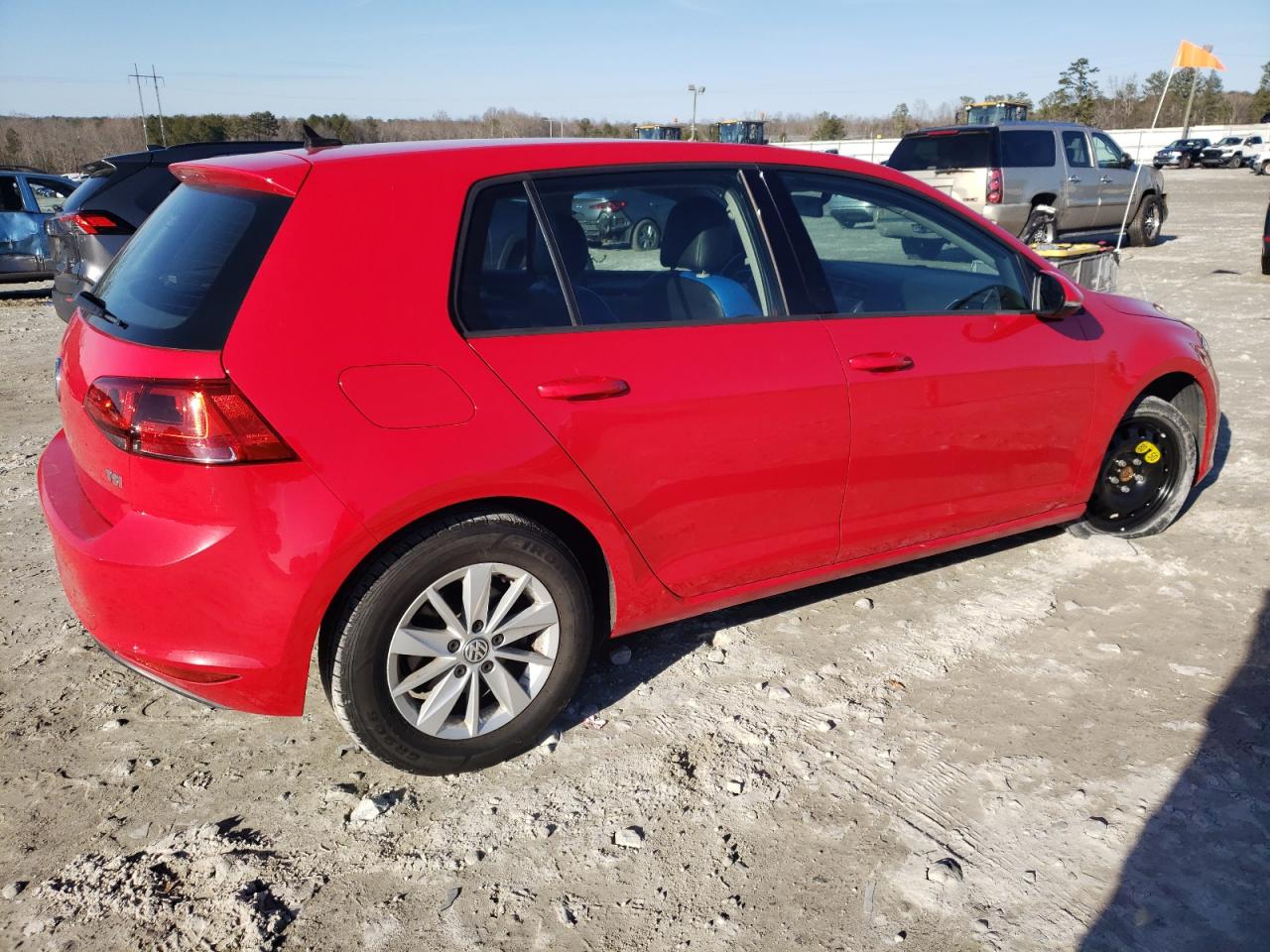 2016 Volkswagen Golf - Image 3