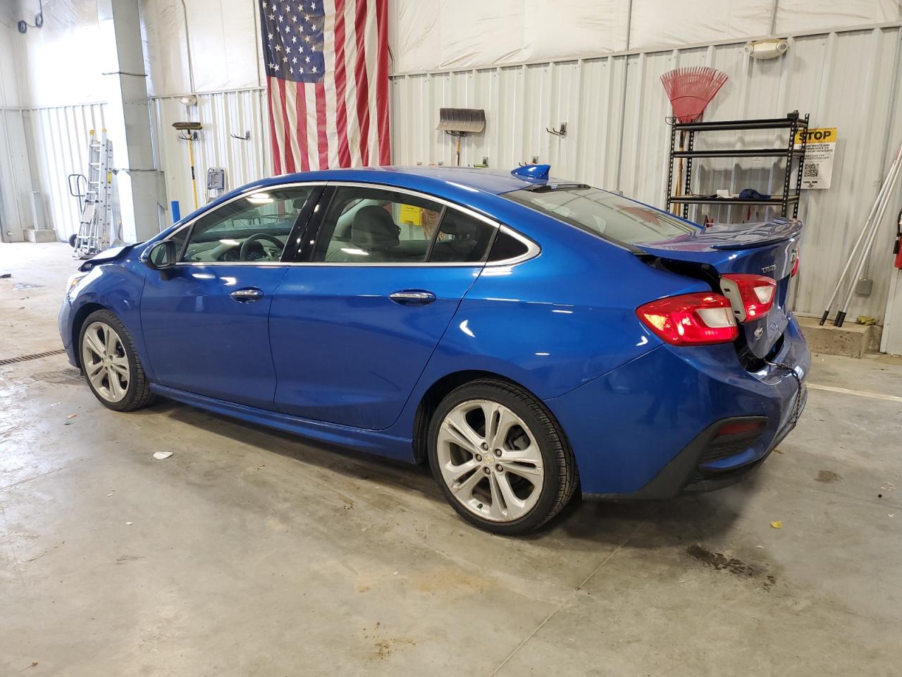 VIN 1G1BG5SM7G7250833 2016 CHEVROLET CRUZE no.2