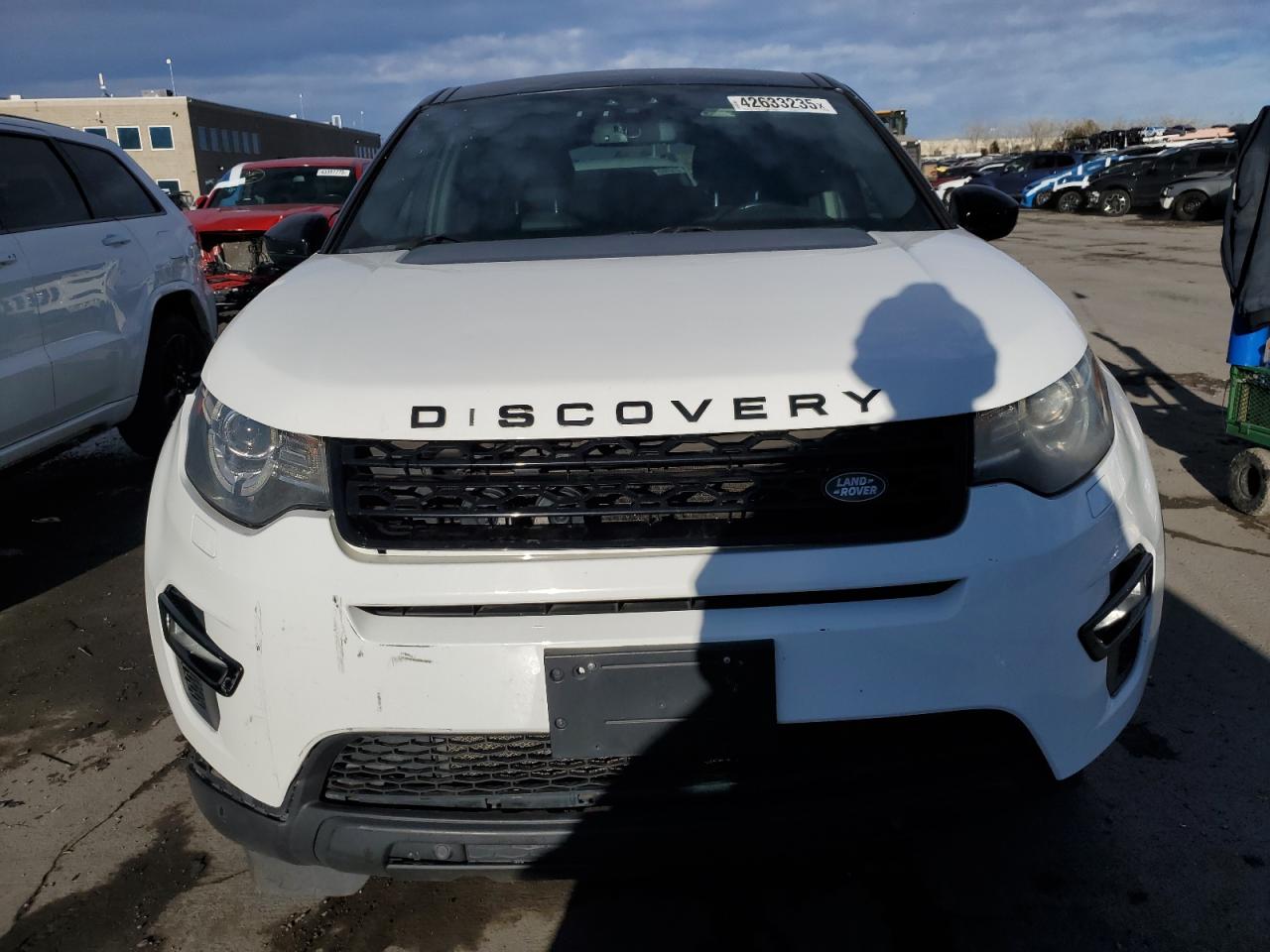 2016 Land Rover Discovery - Image 5