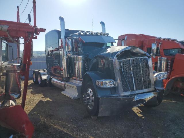 2018 Peterbilt 389 