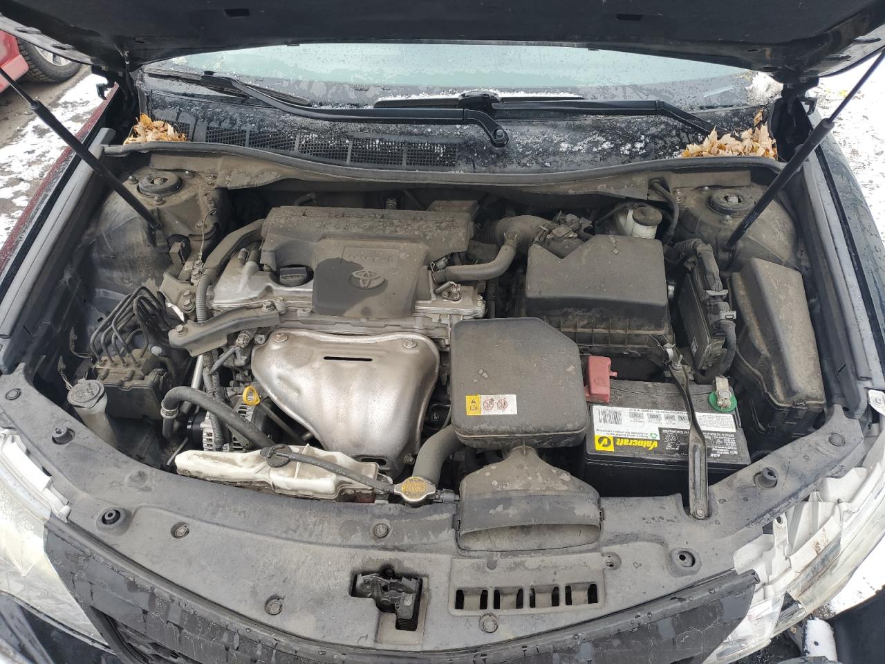 2012 Toyota Camry - Image 11