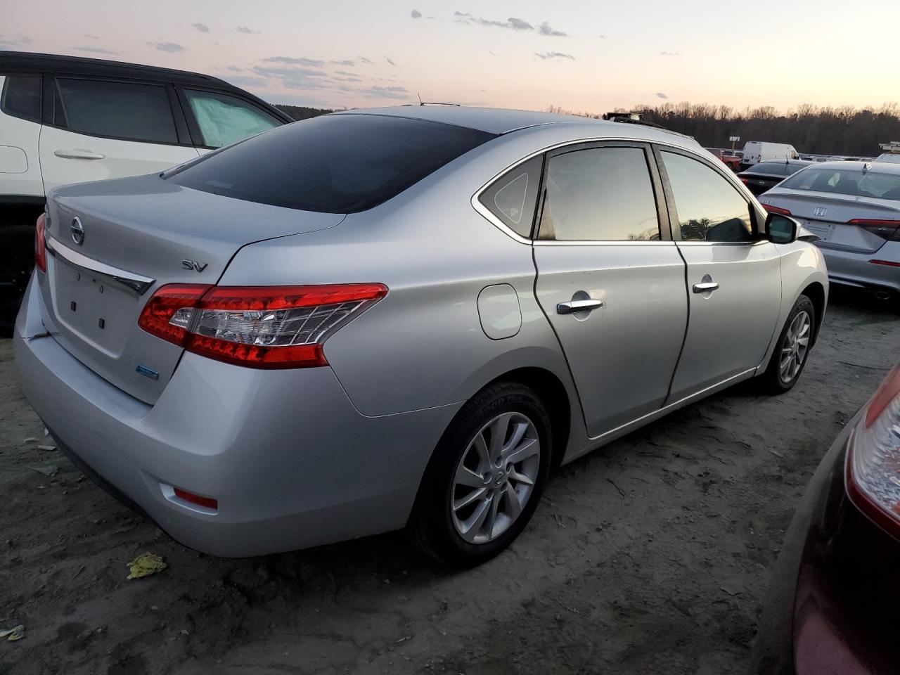 2014 Nissan Sentra - Image 3
