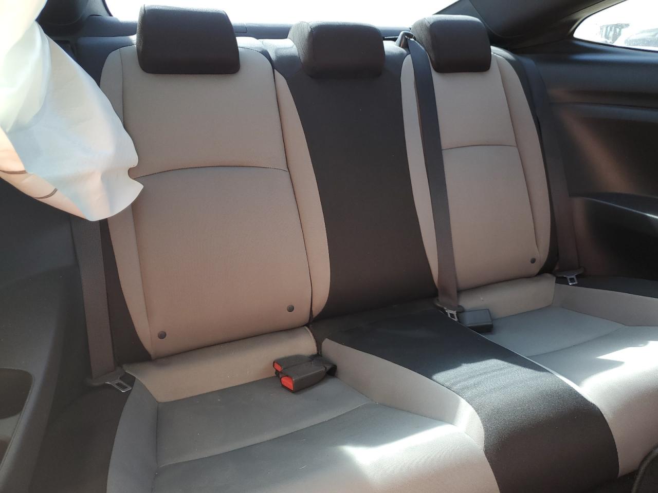 2016 Honda Civic - Image 11