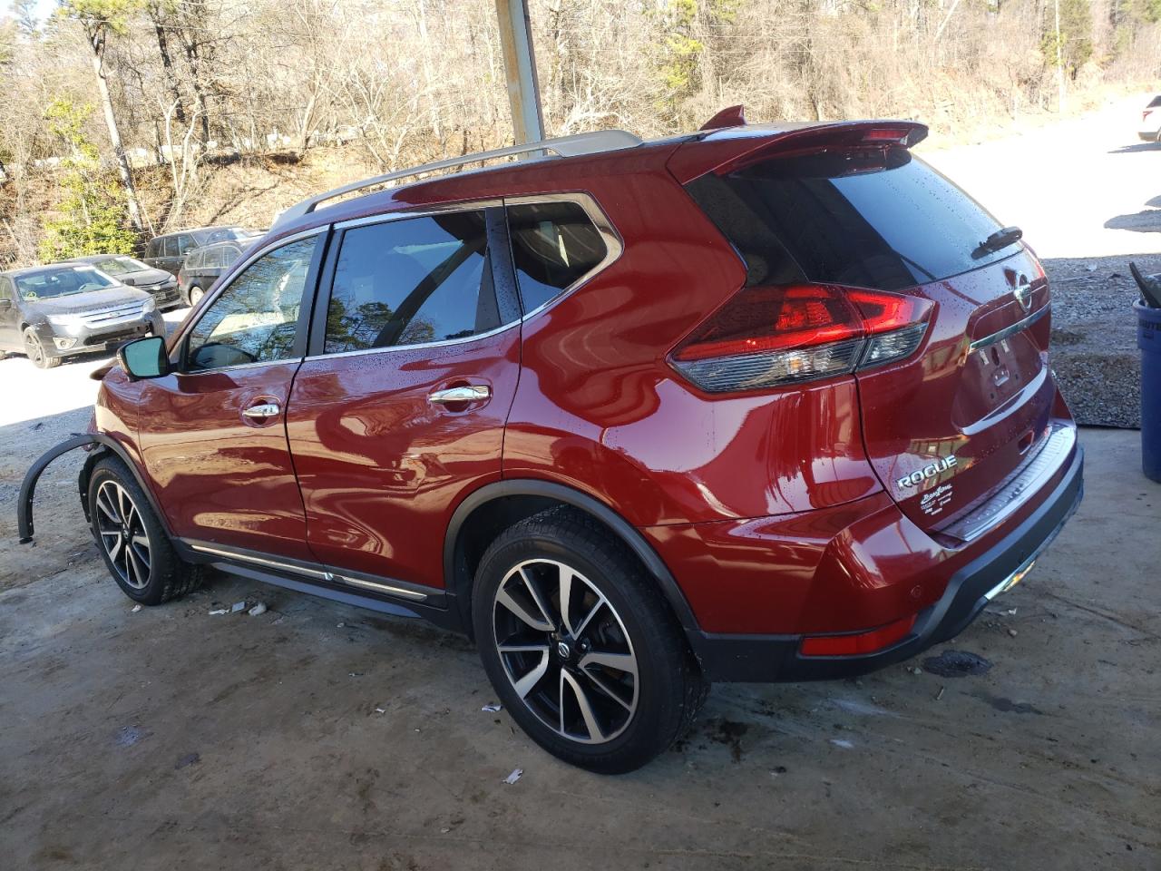 2019 Nissan Rogue - Image 2