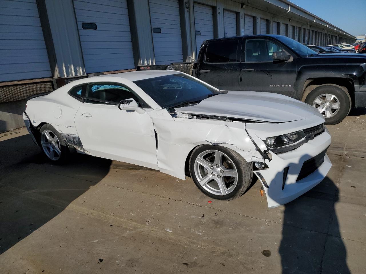 2018 Chevrolet Camaro - Image 4