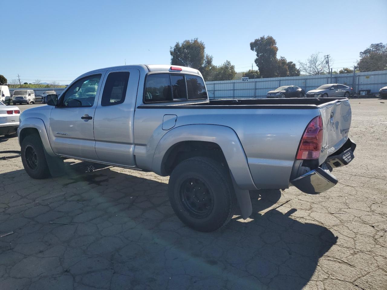 2008 Toyota Tacoma - Image 2