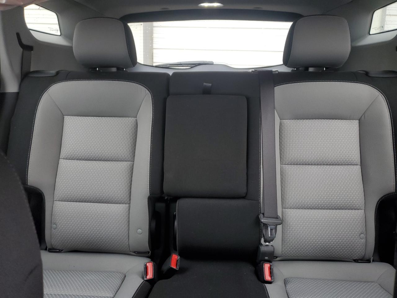2022 GMC Terrain - Image 10