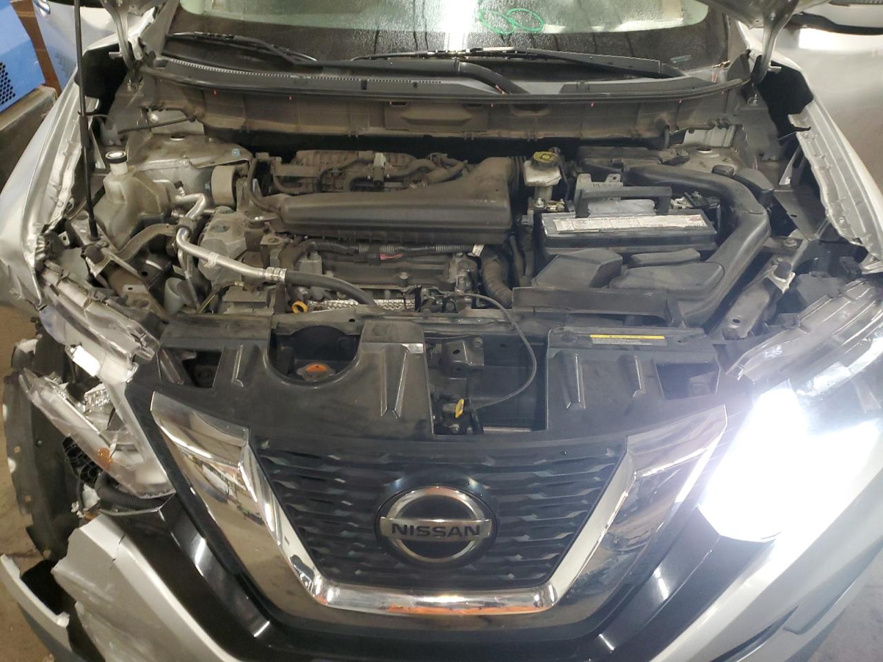 2019 Nissan Rogue - Image 11