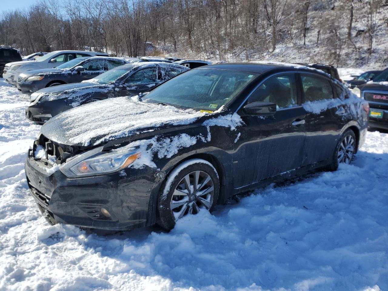 2016 Nissan Altima - Image 1
