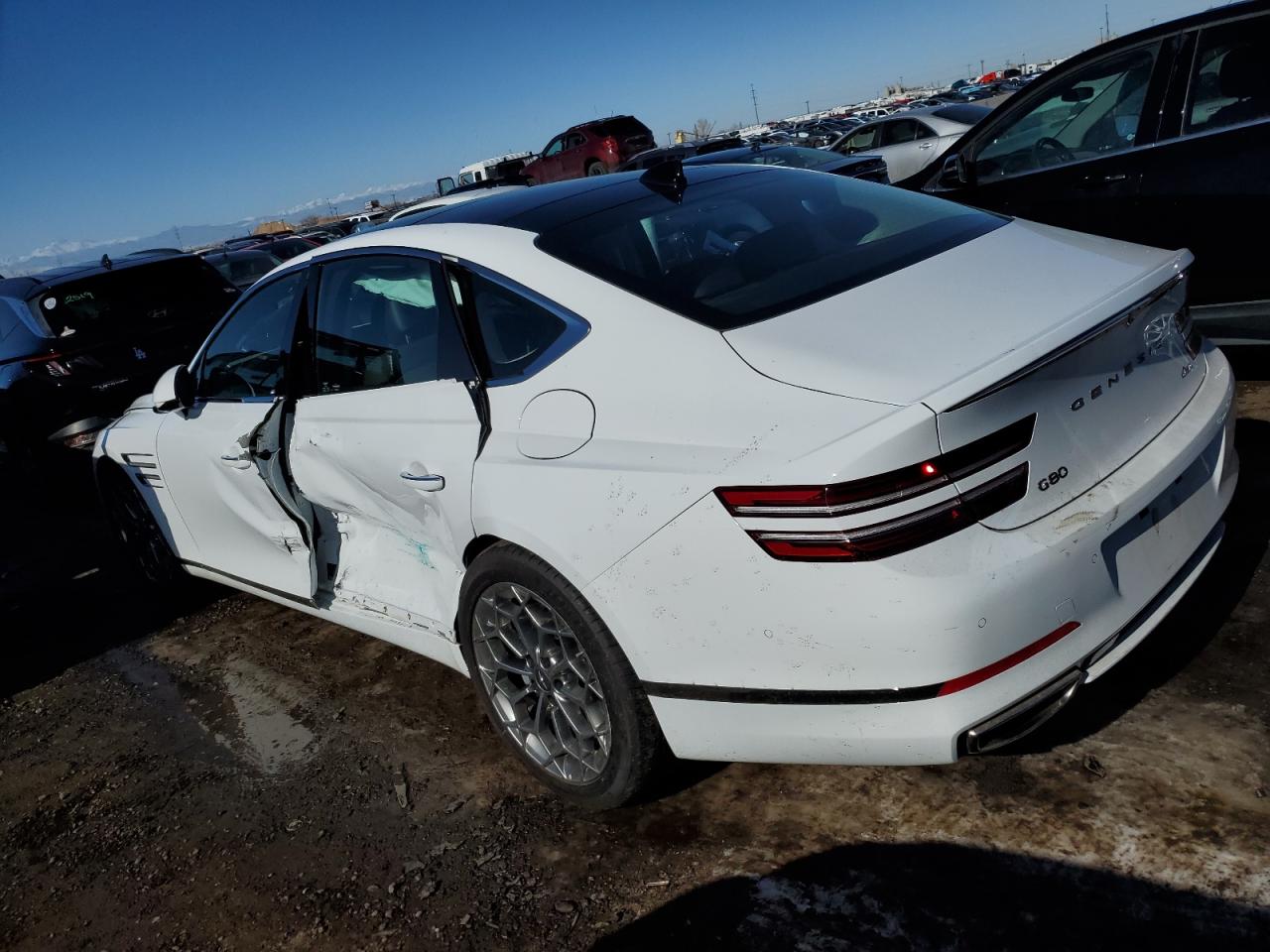 2022 Genesis G80 - Image 2