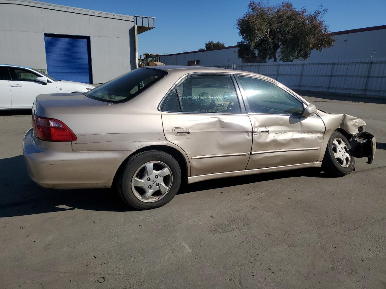 2000 Honda Accord - Image 3
