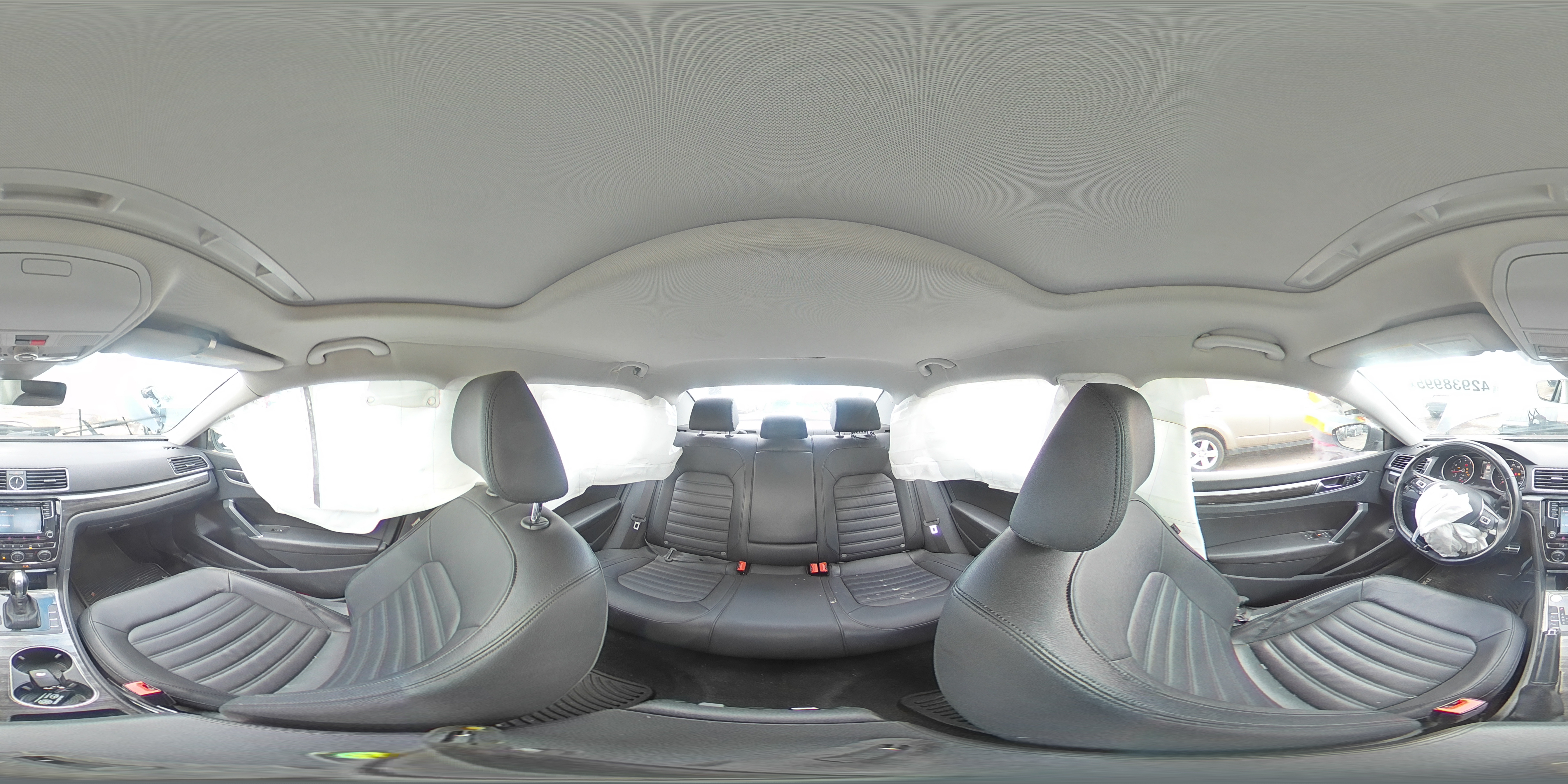 2017 Volkswagen Passat - Image 13