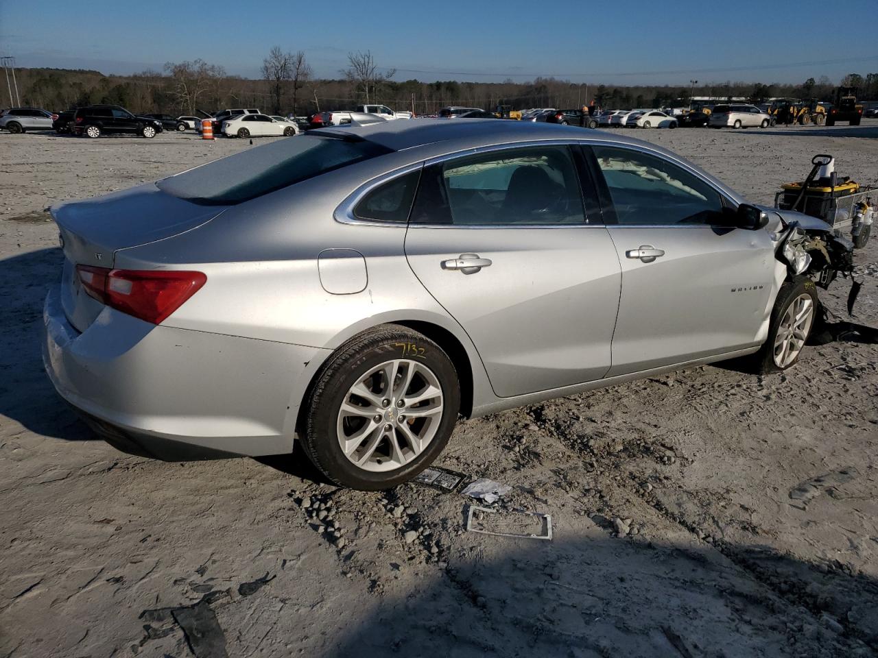 2016 Chevrolet Malibu - Image 3
