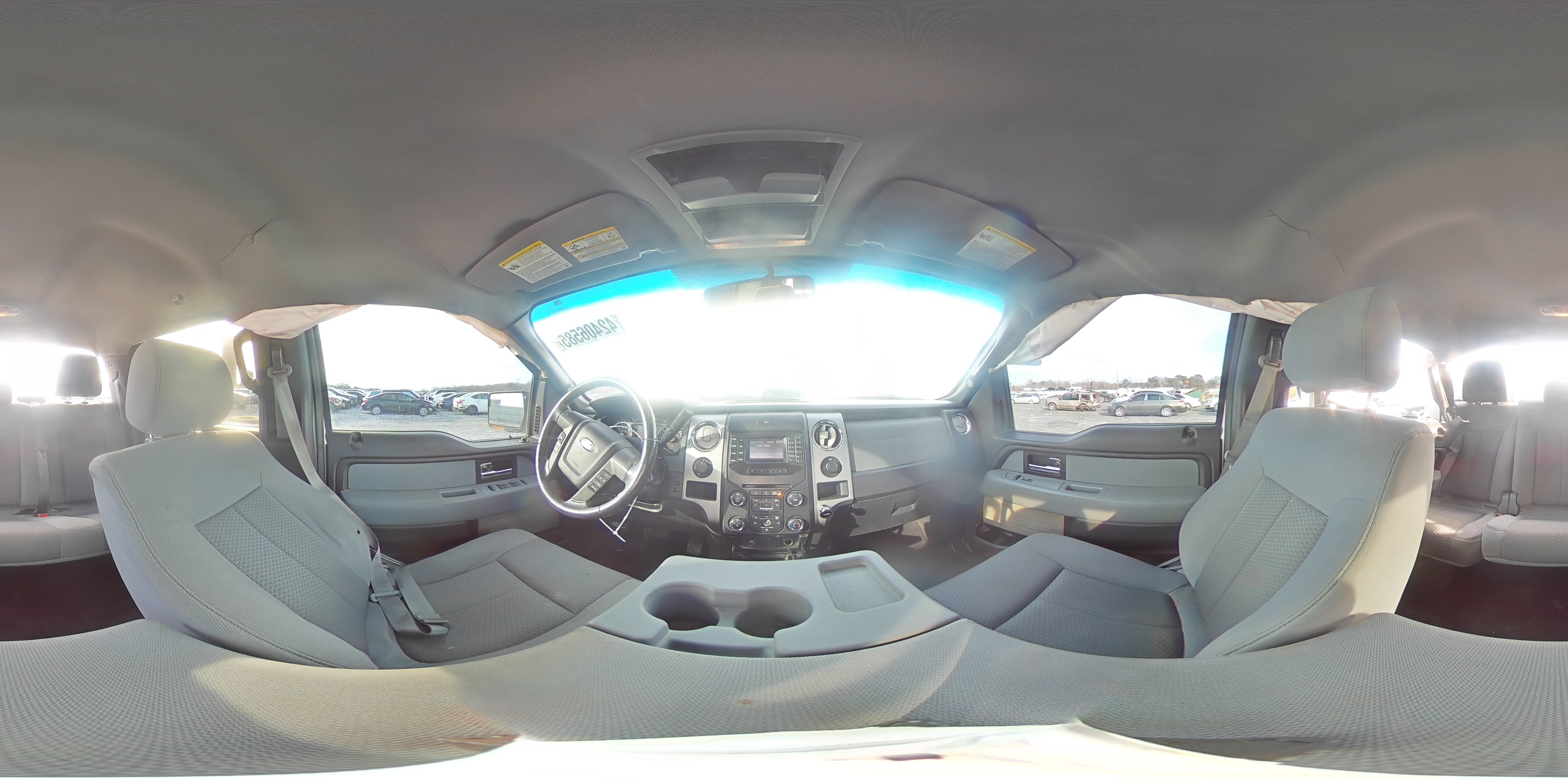 2013 Ford F-150 - Image 13