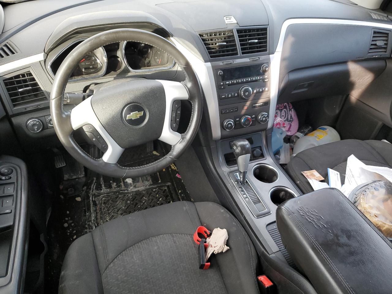 2011 Chevrolet Traverse - Image 8