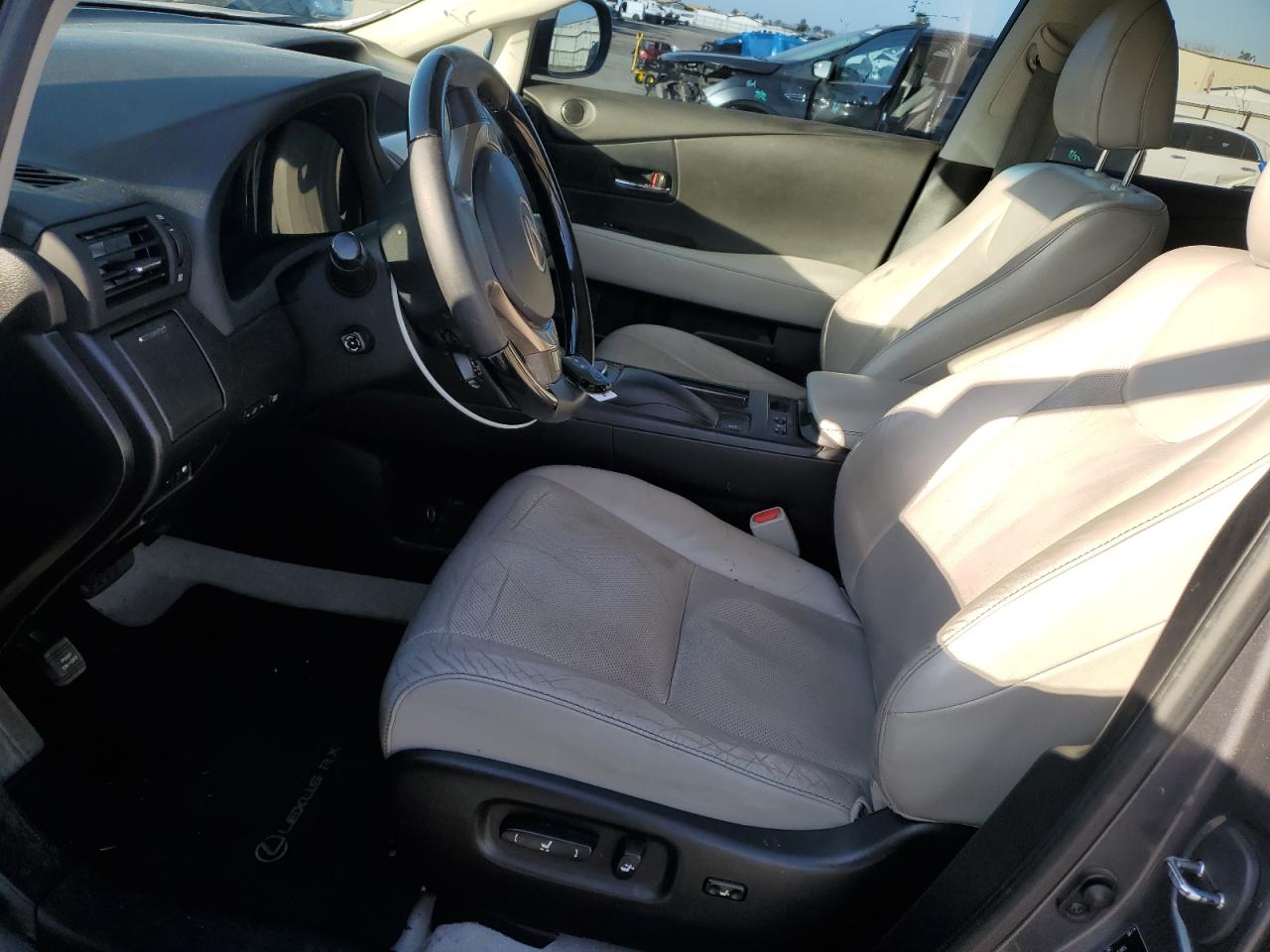 2015 Lexus RX - Image 7