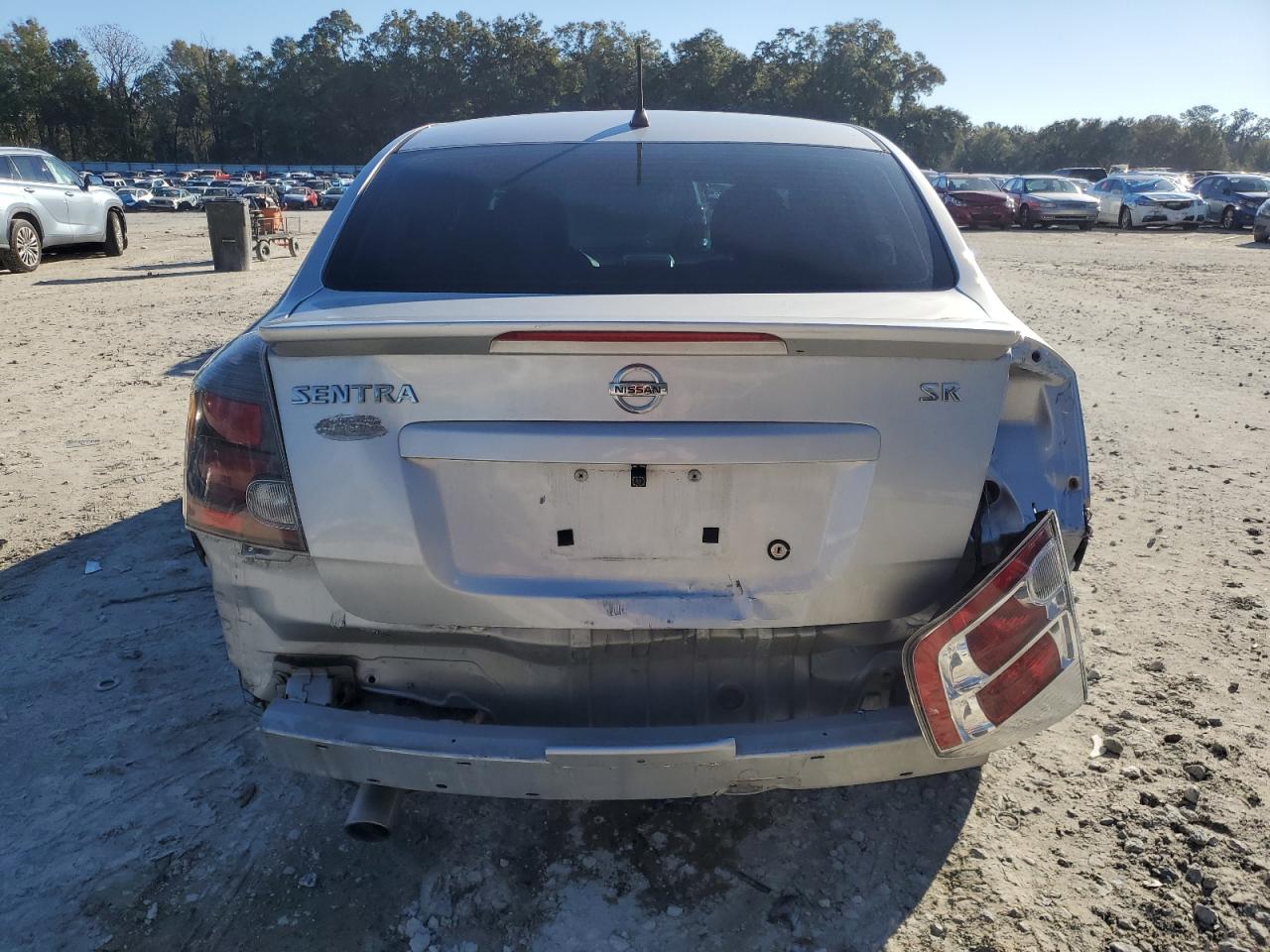 2010 Nissan Sentra - Image 6