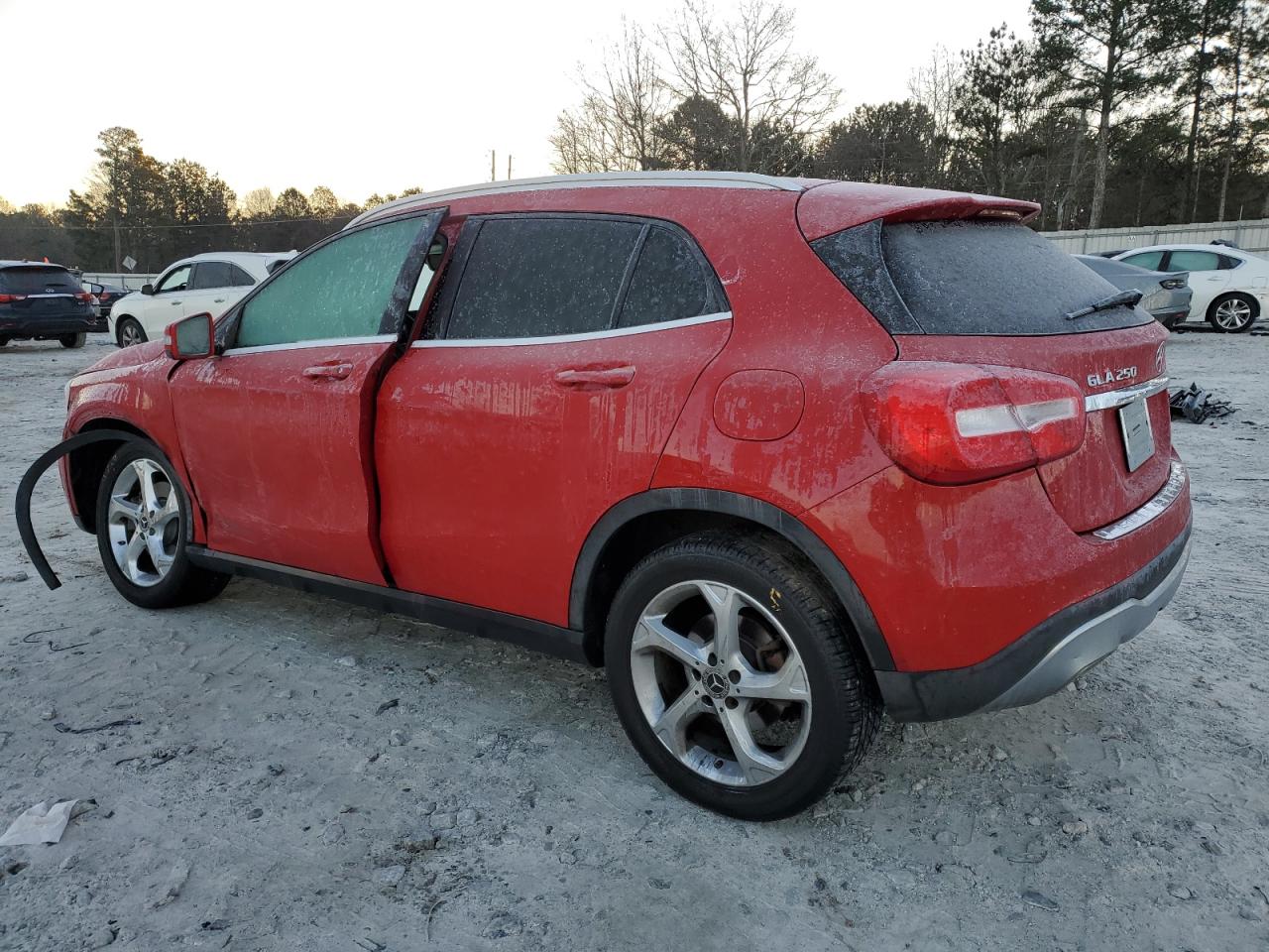 2018 Mercedes-Benz GLA-klasse - Image 2