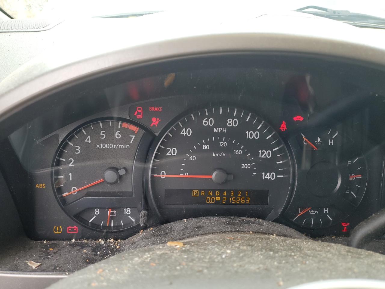 2005 Nissan Titan - Image 9