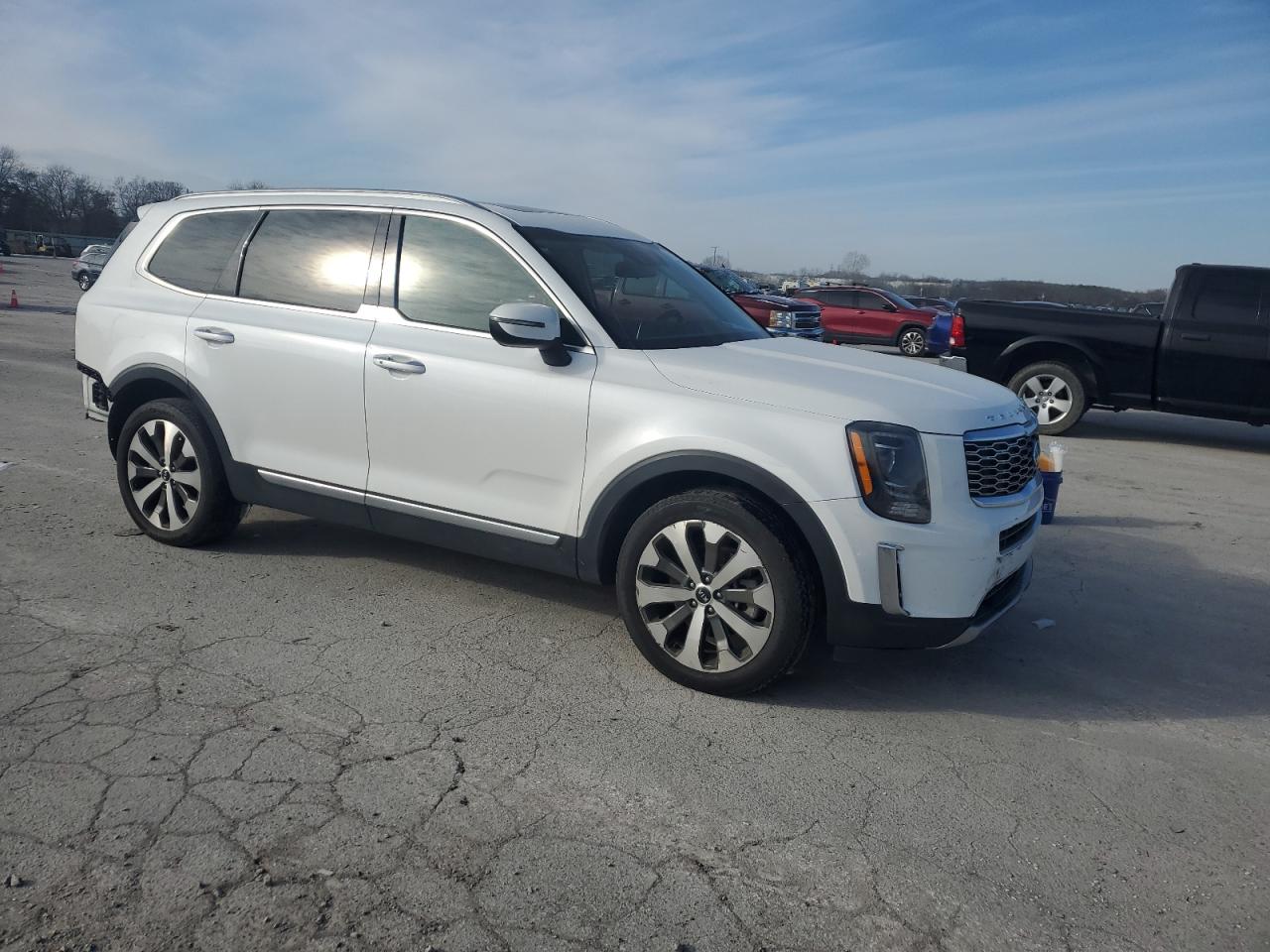 2020 Kia Telluride - Image 4