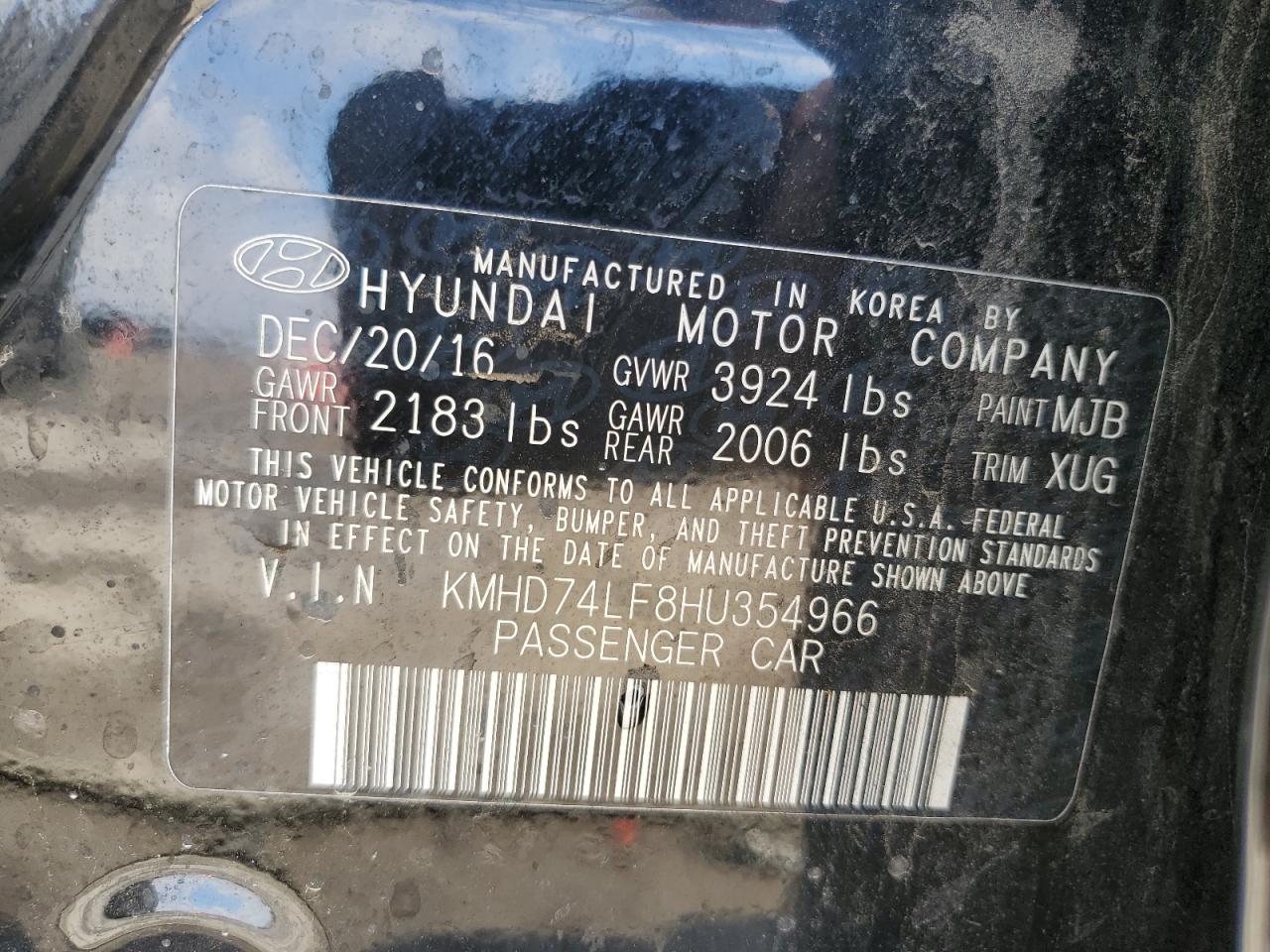 2017 Hyundai Elantra - Image 13