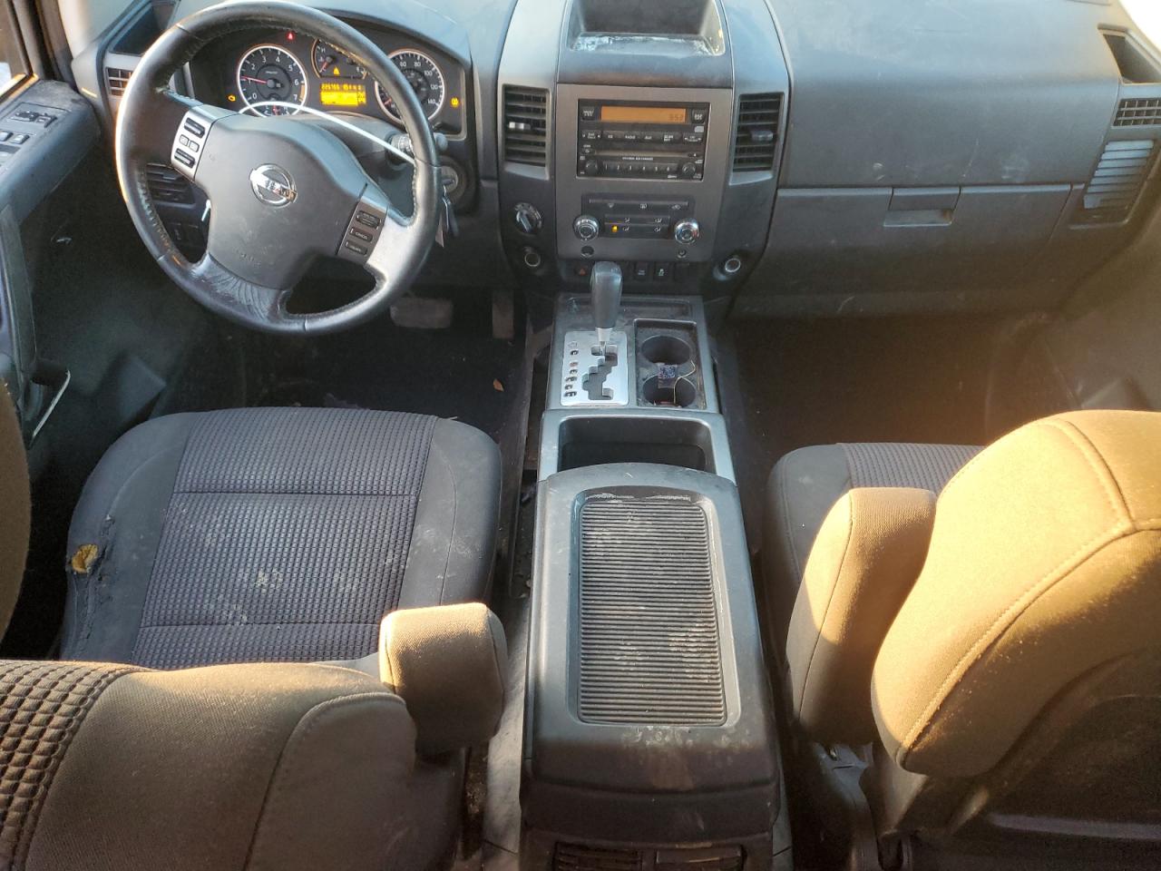 2012 Nissan Titan - Image 8