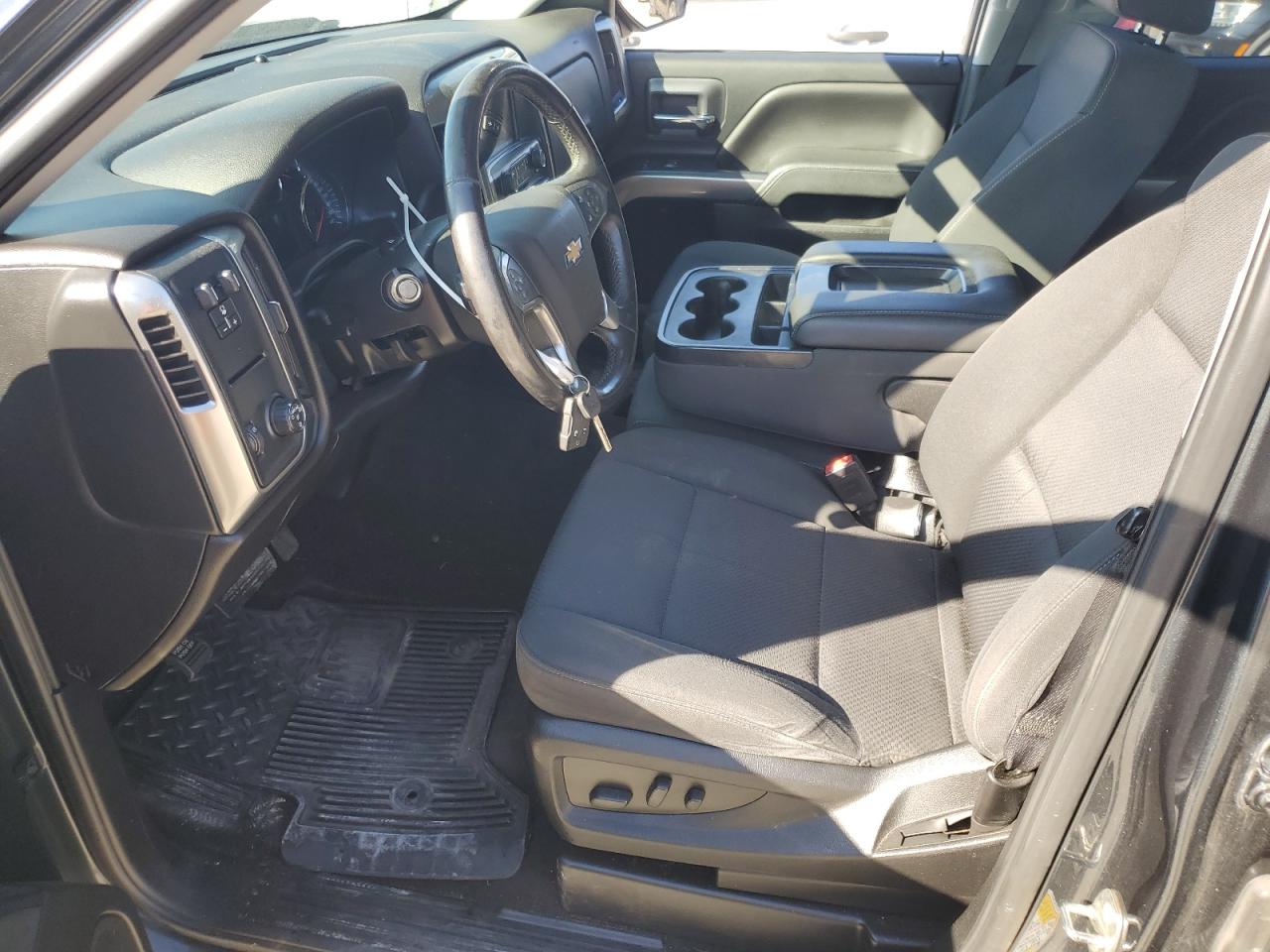 2018 Chevrolet Silverado - Image 7