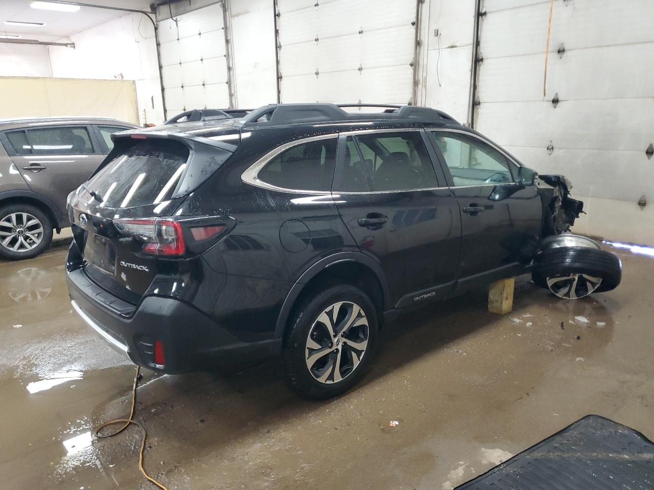 2020 Subaru Outback - Image 3