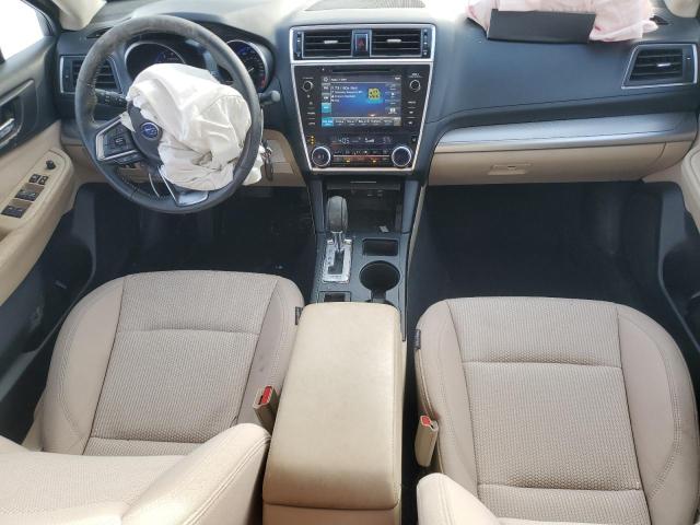  SUBARU OUTBACK 2018 Серебристый