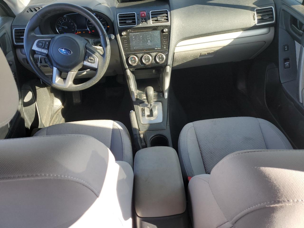 2017 Subaru Forester - Image 8